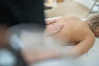 Massagen